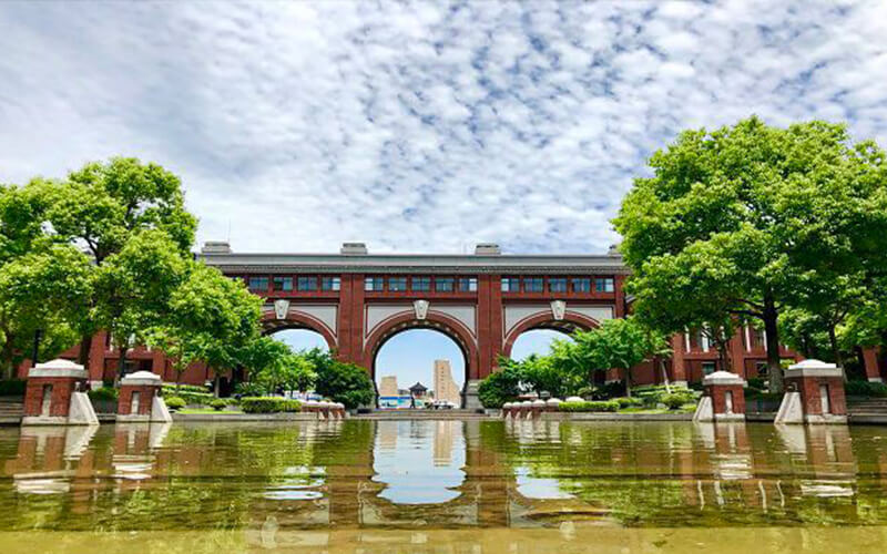 华东政法大学