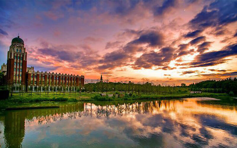 华东政法大学