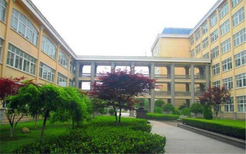 湖北经济学院法商学院