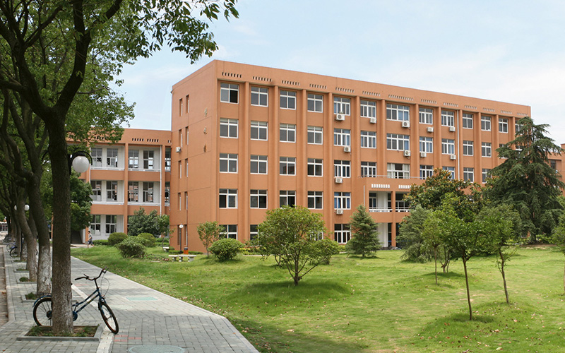 宁波大学科学技术学院