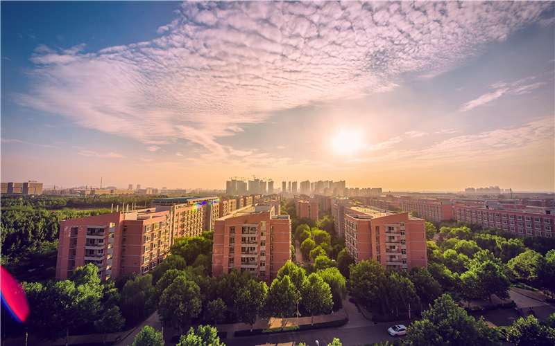 郑州大学