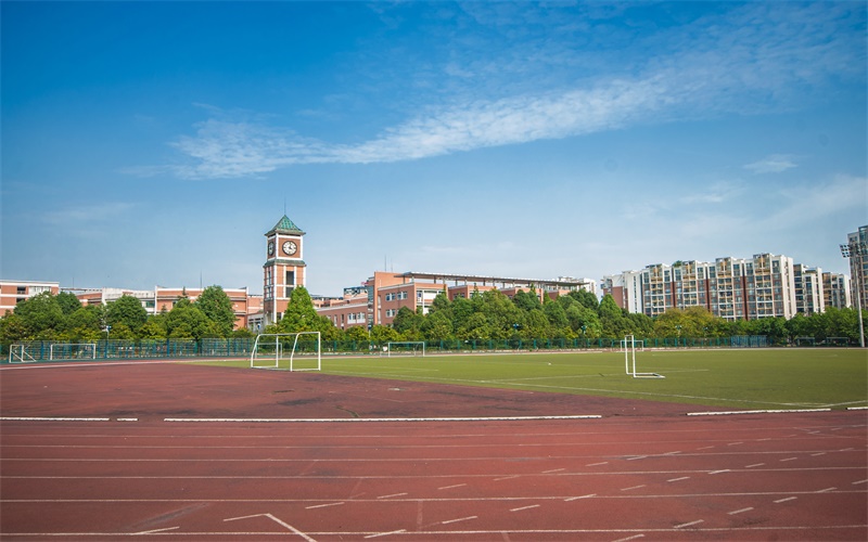 成都信息工程大学