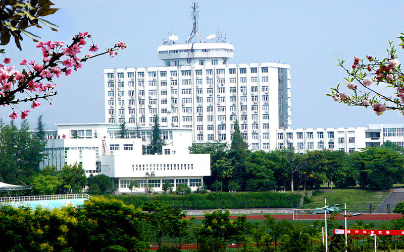 三峡大学