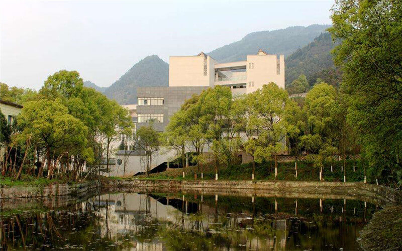 重庆城市科技学院