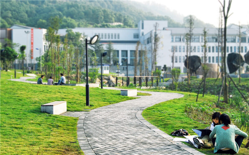 重庆城市科技学院