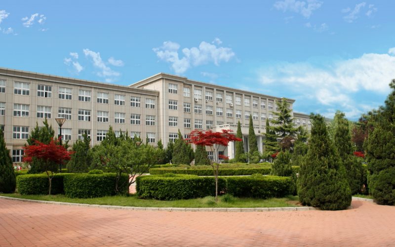 东北财经大学