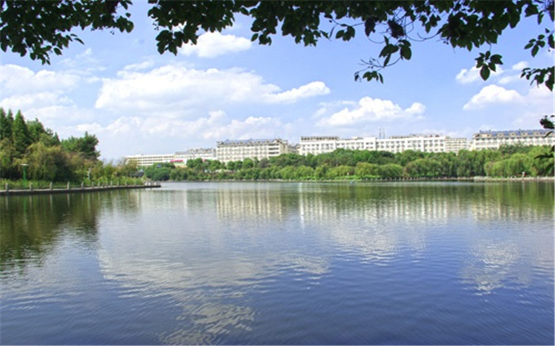 南昌大学