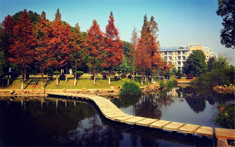 湖南工程学院