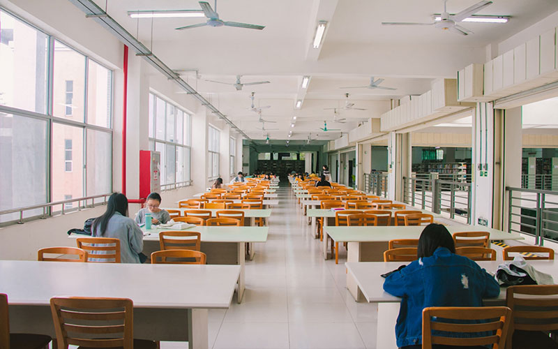 广州康大职业技术学院