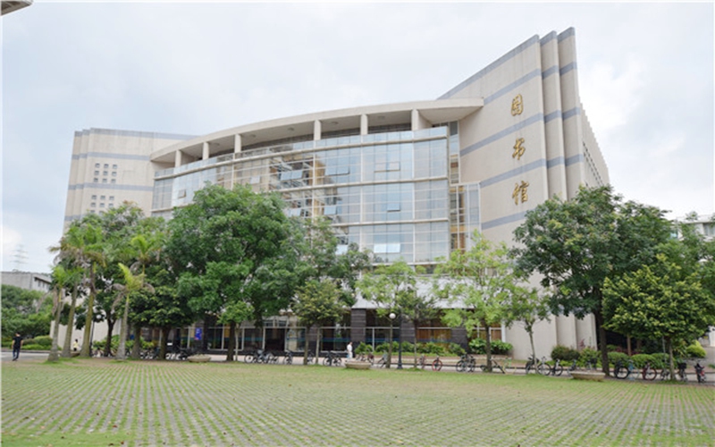 广州航海学院