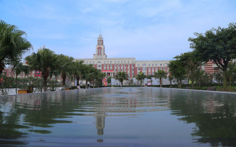 四川电影电视学院