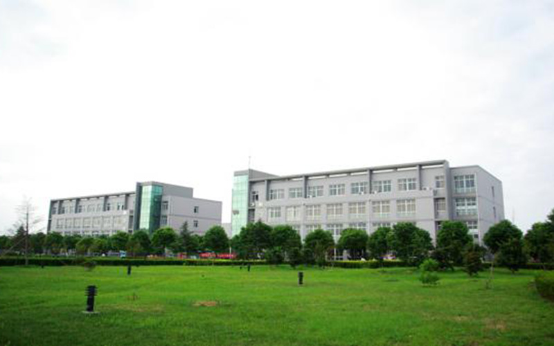 金山职业技术学院