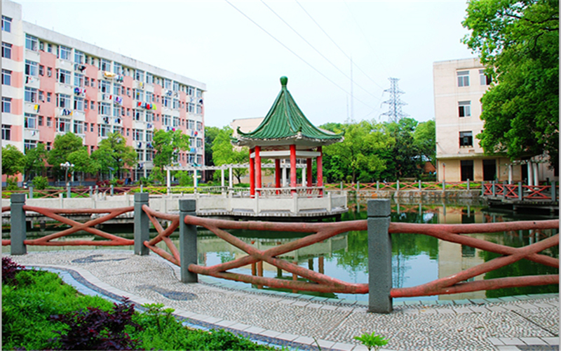 江西生物科技职业学院