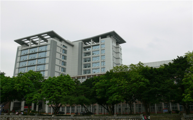 广西医科大学