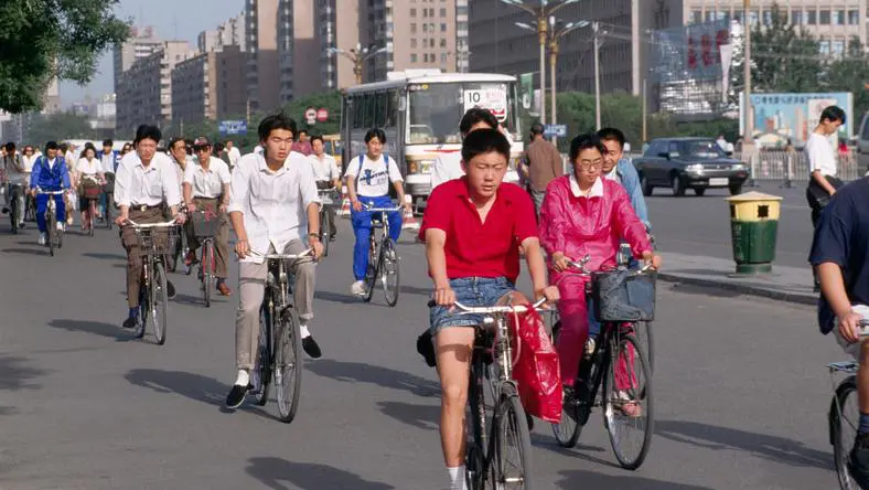 赚钱如拼图：缺的不是能力，是拼合关键碎片的顺序