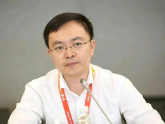蔡磊留下的不是同情，是一块已经跑通底层逻辑的“试验田”